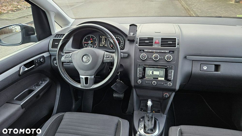 Volkswagen Touran 1.6 TDI DPF DSG Cup - 18