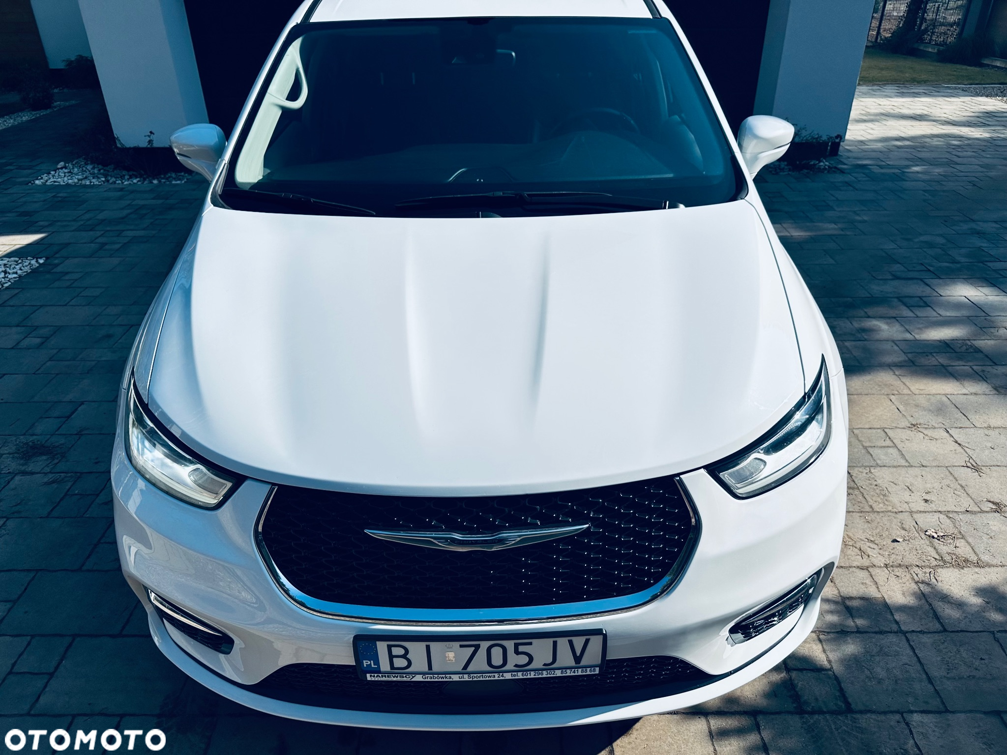 Chrysler Pacifica - 13
