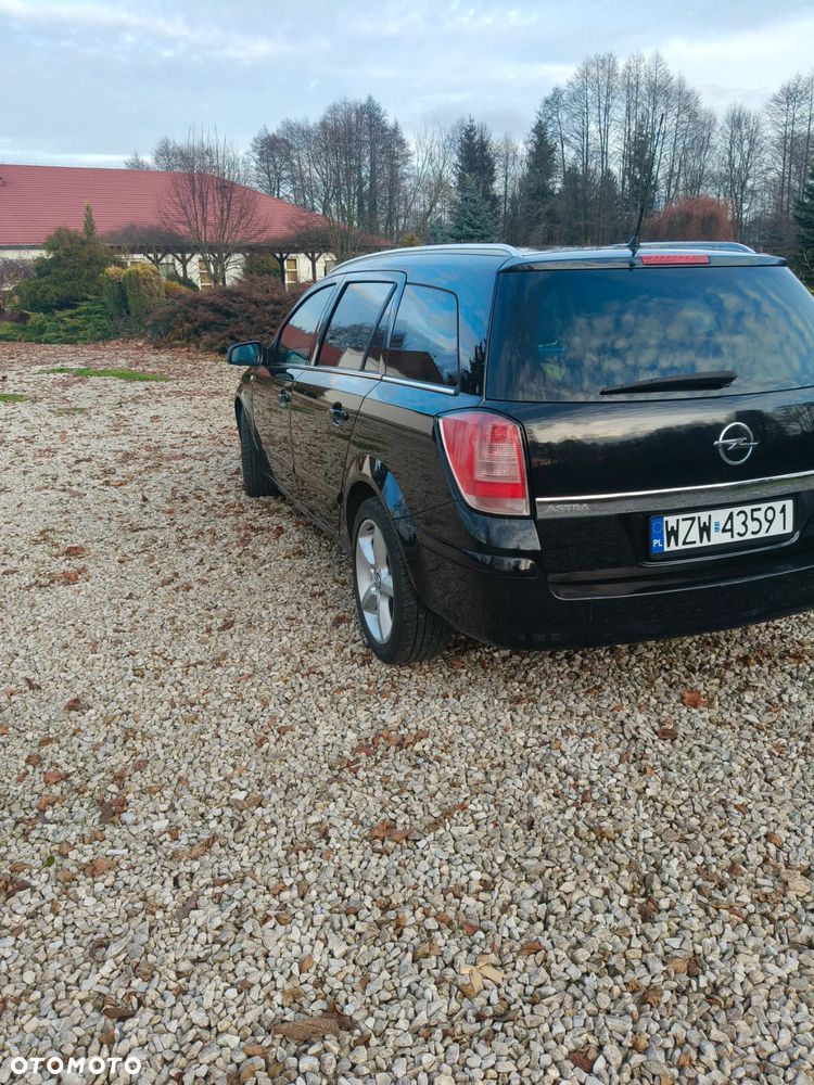 Opel Astra 1.7 CDTI DPF - 7