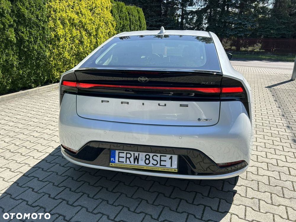 Toyota Prius - 11