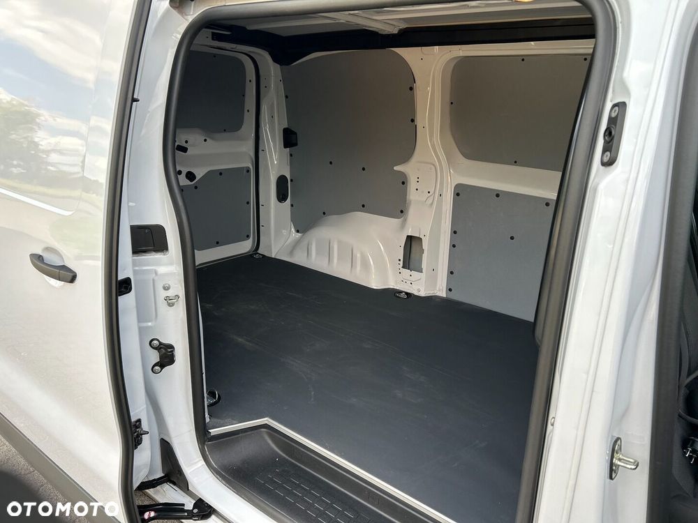 Toyota PROACE - 11