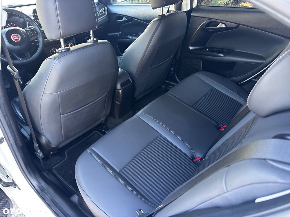 Fiat Tipo 1.4 T-Jet Business Line - 35