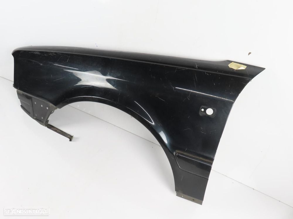 Guarda-lamas Esquerdo/Frente Usado / Original AUDI 80 (8C2, B4) 8A0821105 - 2
