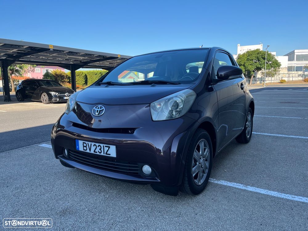 Toyota iQ 1.0 VVT-i 2 - 1