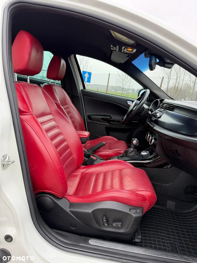 Alfa Romeo Giulietta 1.4 TB MultiAir Distinctive TCT - 12