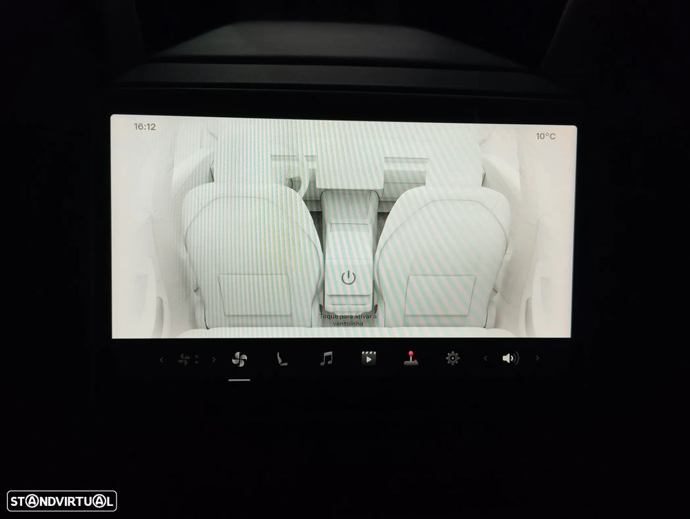 Tesla Model 3 Long Range Tração Integral - 16