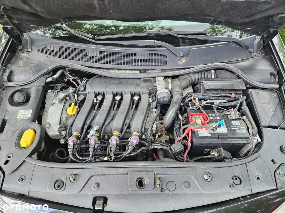 Renault Megane 2.0 Coupe-Cabriolet Confort Authenique - 14