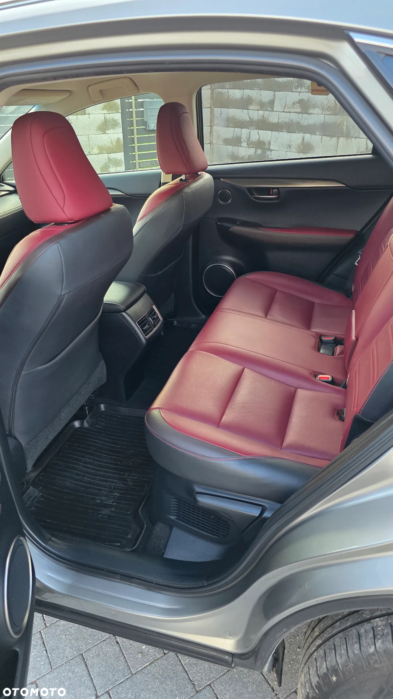 Lexus NX - 12