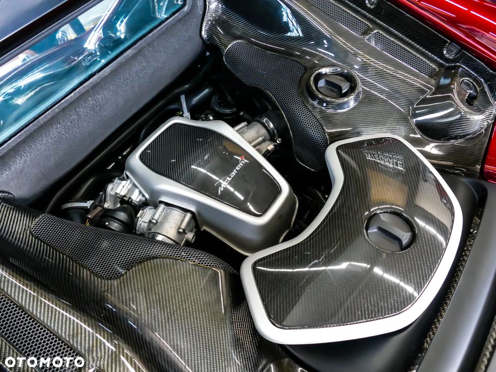 McLaren MP4-12C Coupe - 27