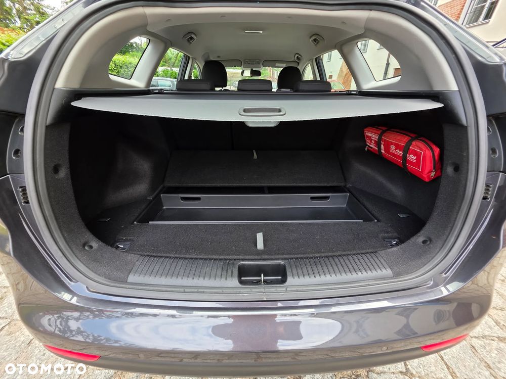 Kia Ceed 1.4 CVVT Dream Team Edition - 11