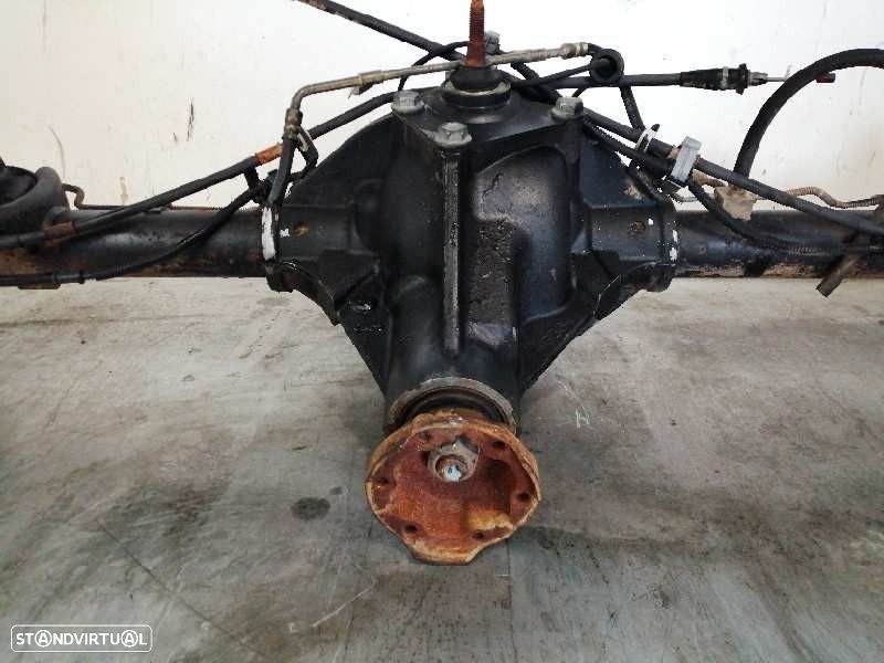 CHARRIOT TRASEIRO JEEP GRAND CHEROKEE II 2000 -5015075AA - 1