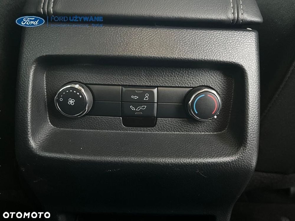 Ford Galaxy 2.0 EcoBlue Titanium - 29