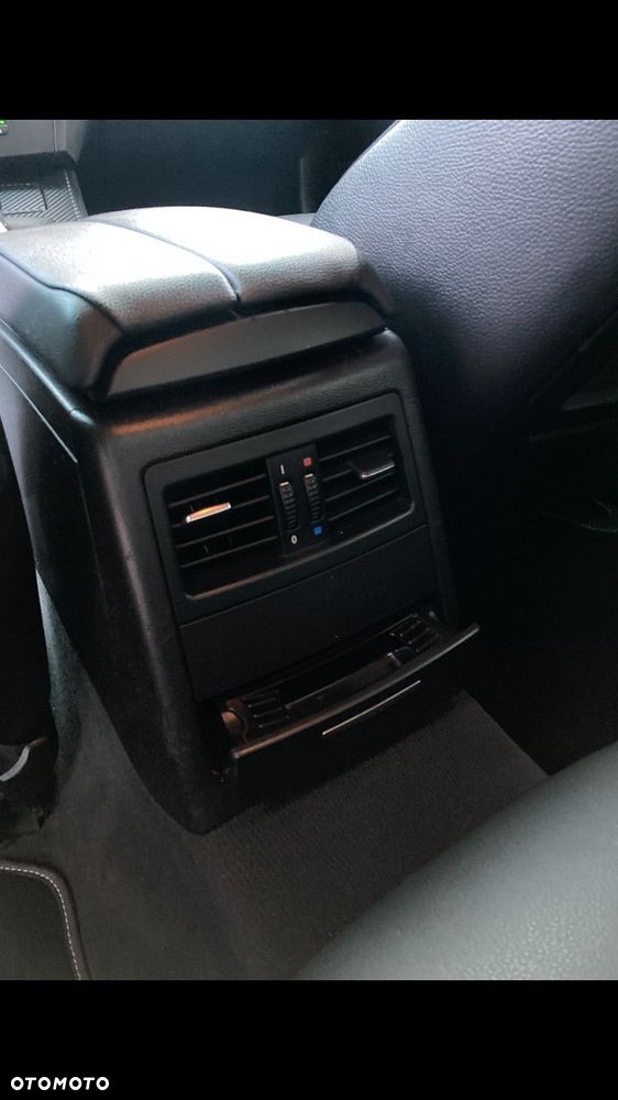 BMW Seria 3 318d - 15