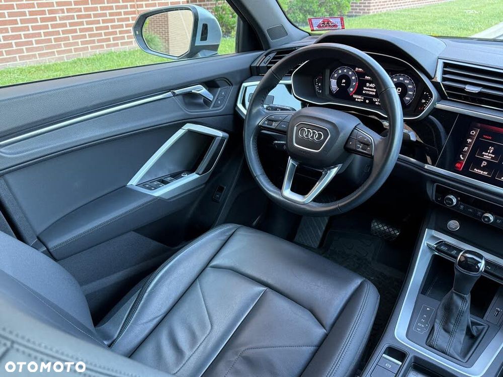 Audi Q3 - 19