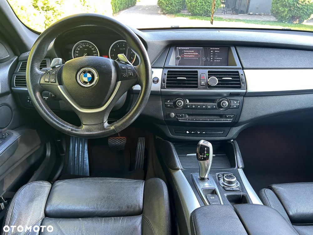 BMW X6 - 10