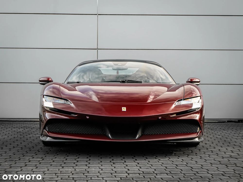 Ferrari SF90 Spider - 4
