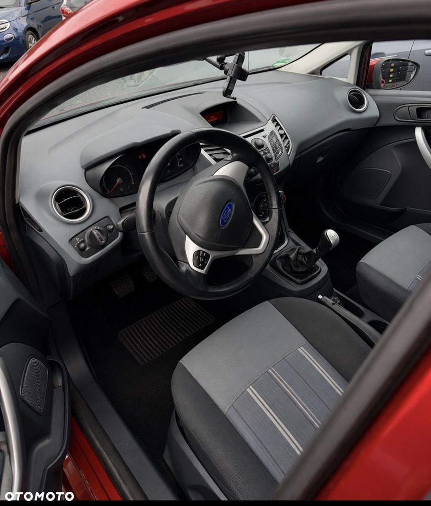 Ford Fiesta 1.25 SYNC Edition - 9