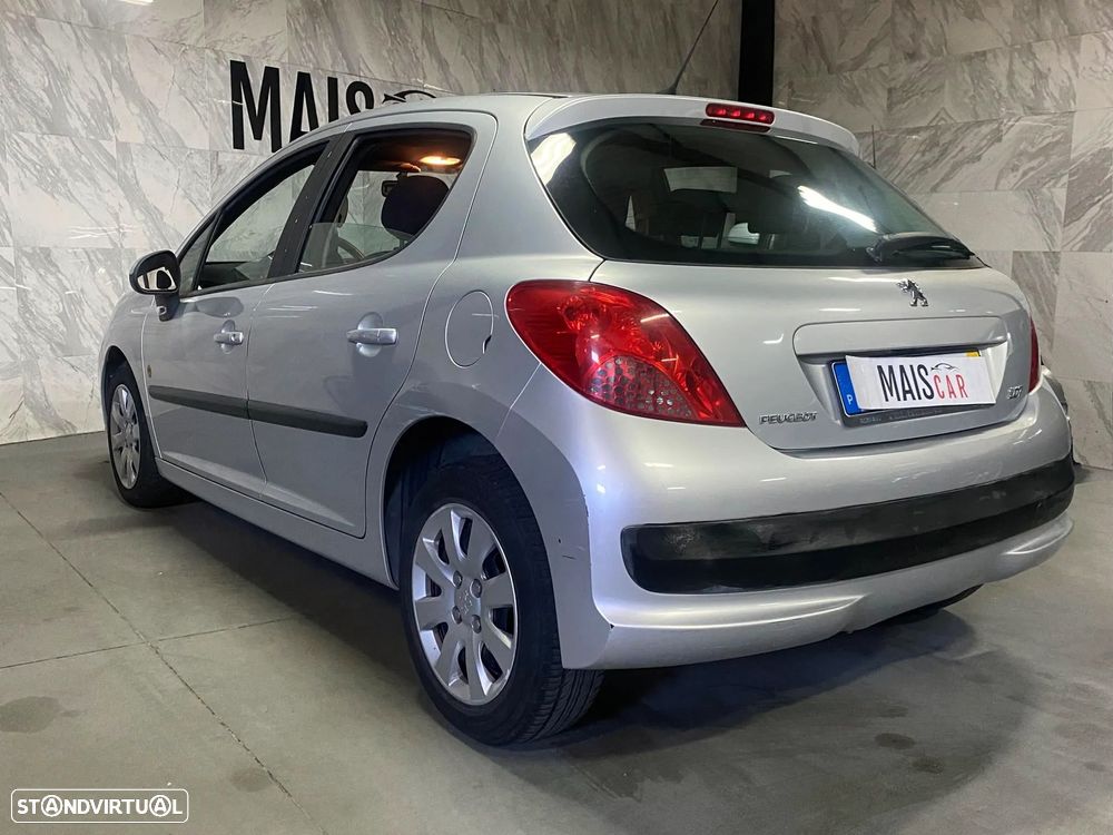 Peugeot 207 1.4 16V Open - 4