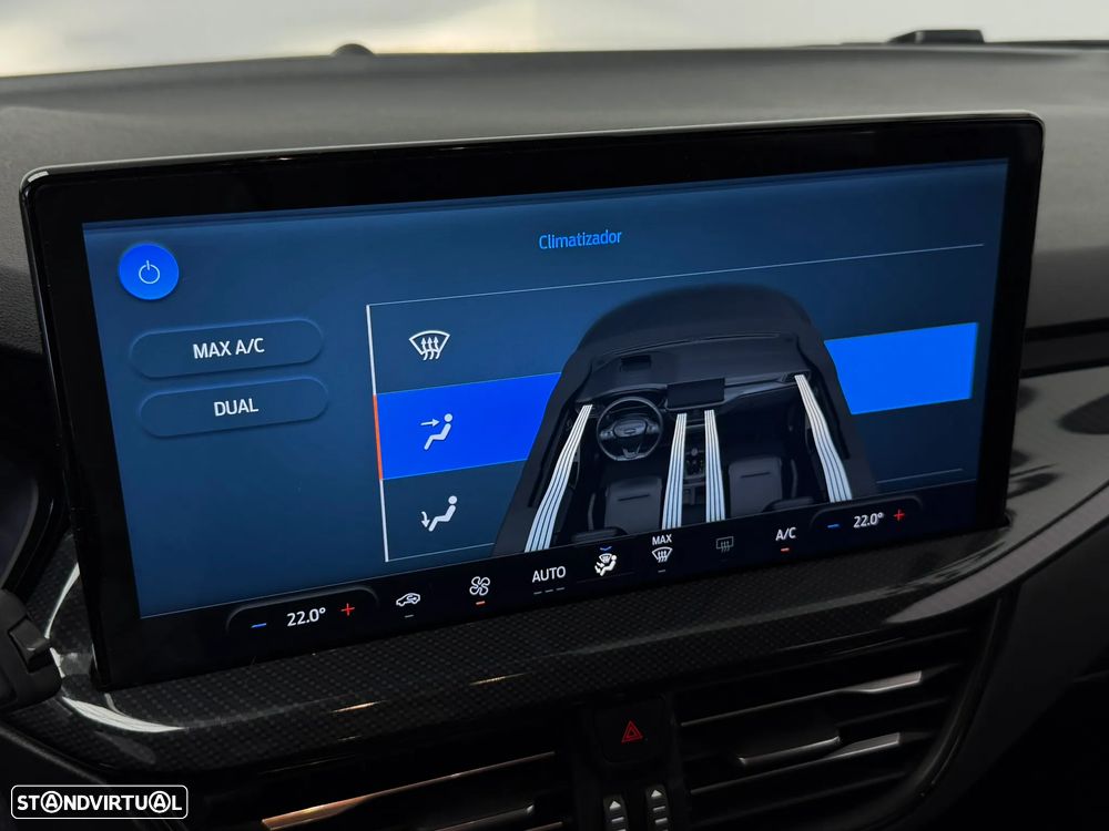 Ford Focus 1.0 EcoBoost MHEV ST-Line - 22