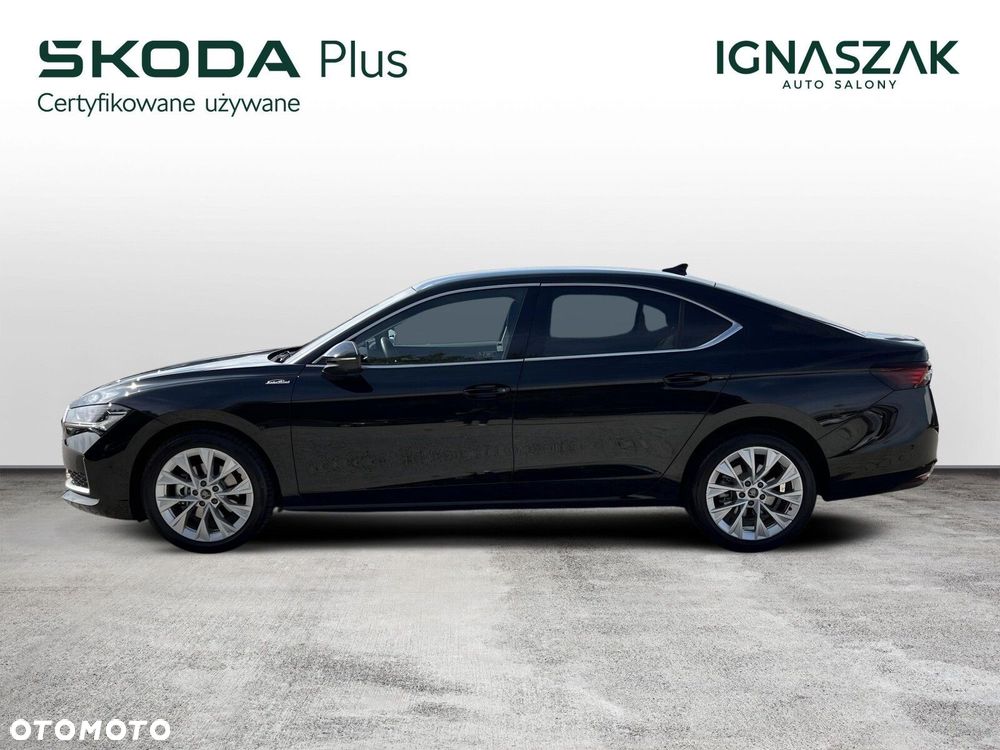 Skoda Superb 2025 photo 2