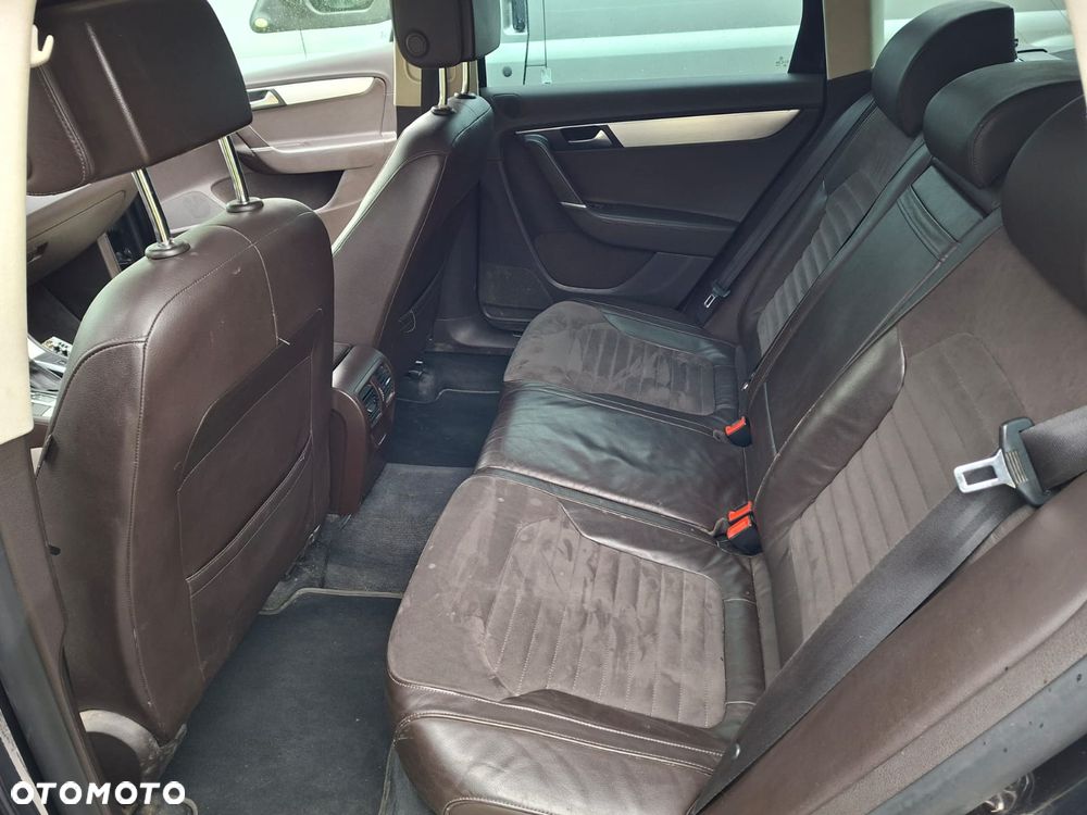 Volkswagen Passat 2.0 TDI DSG BlueMotion Technology Comfortline - 5