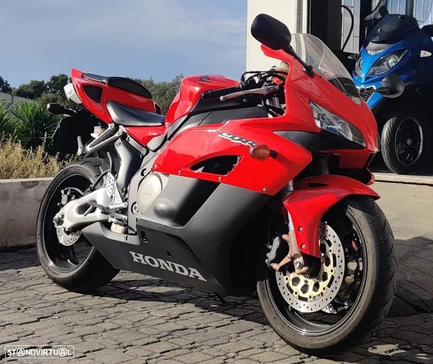 Honda CBR 1000 RR - 5