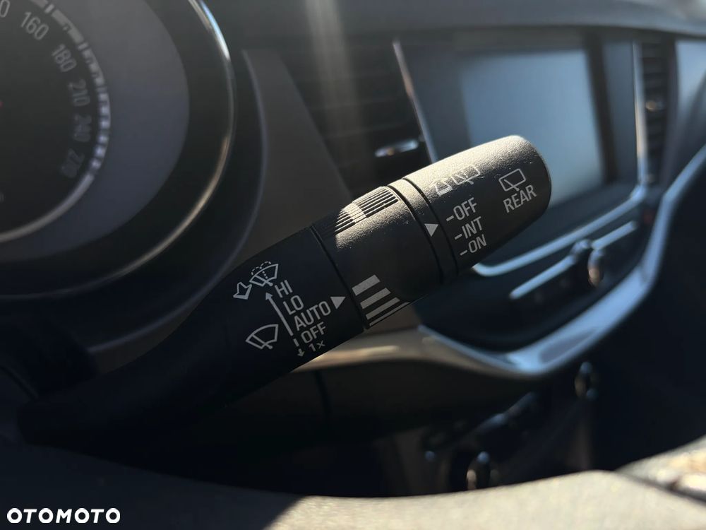 Opel Astra V 1.4 T Enjoy - 11