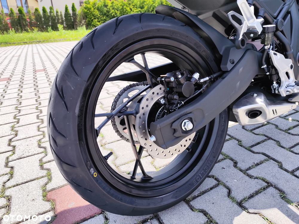 VOGE R125S - 18