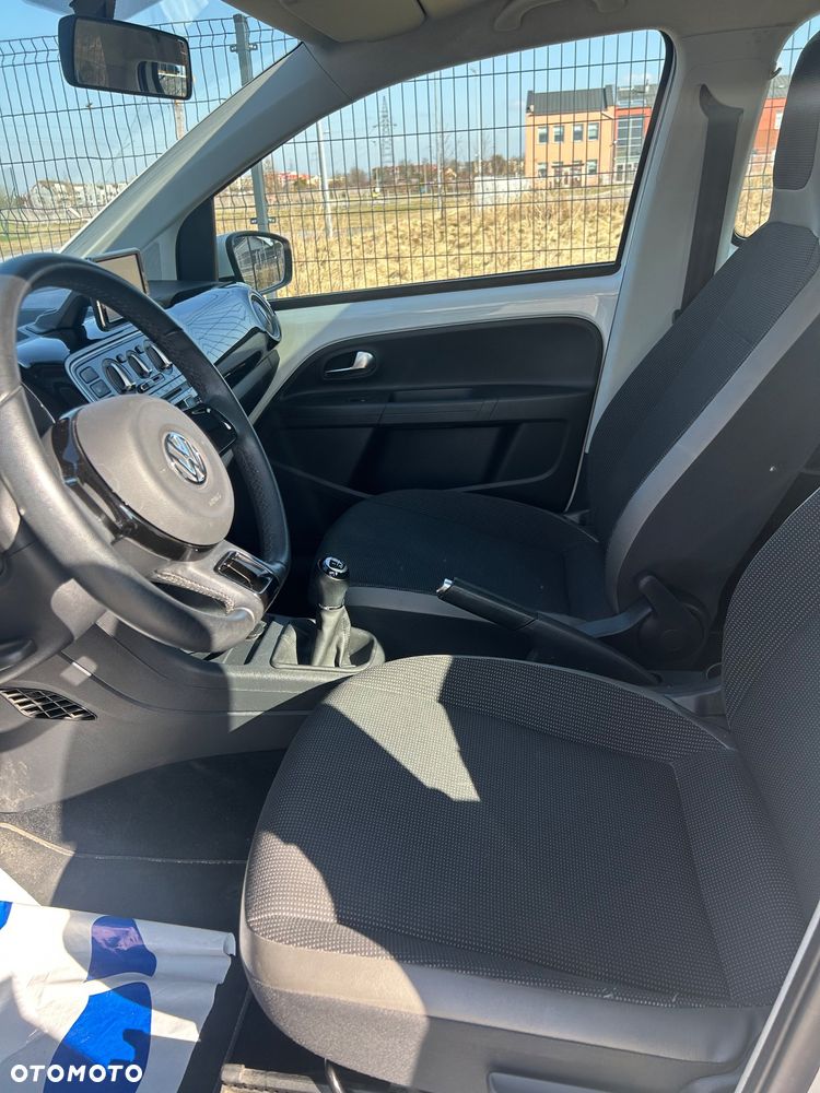 Volkswagen up! 1.0 high - 8