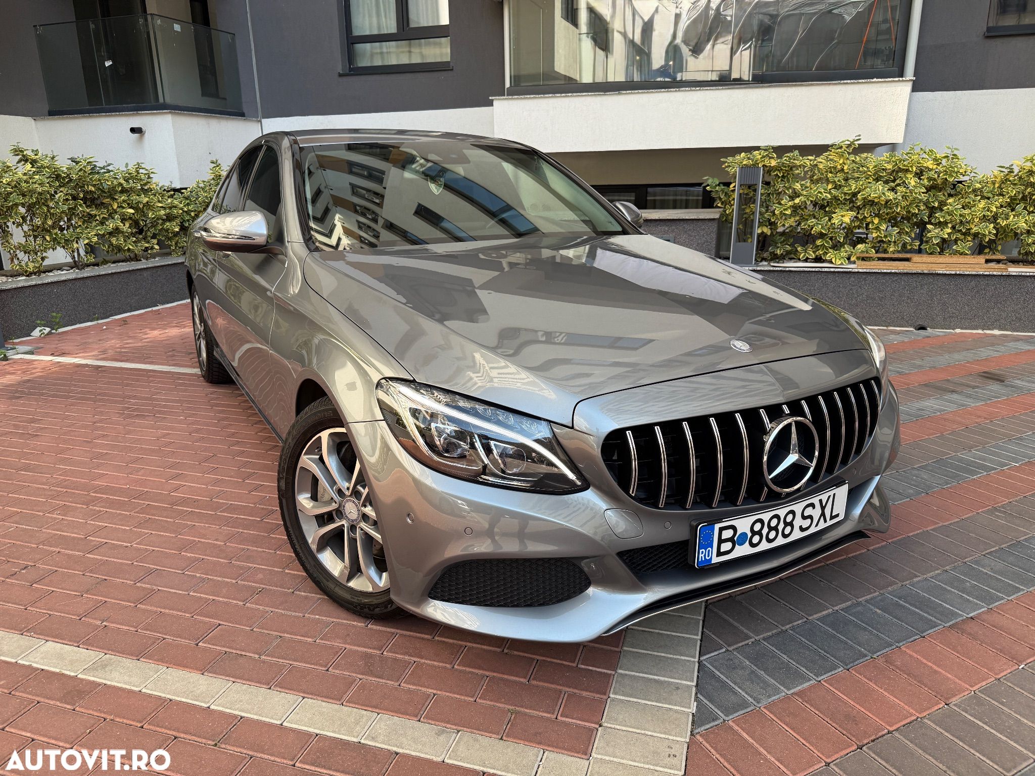 Mercedes-Benz C - 1