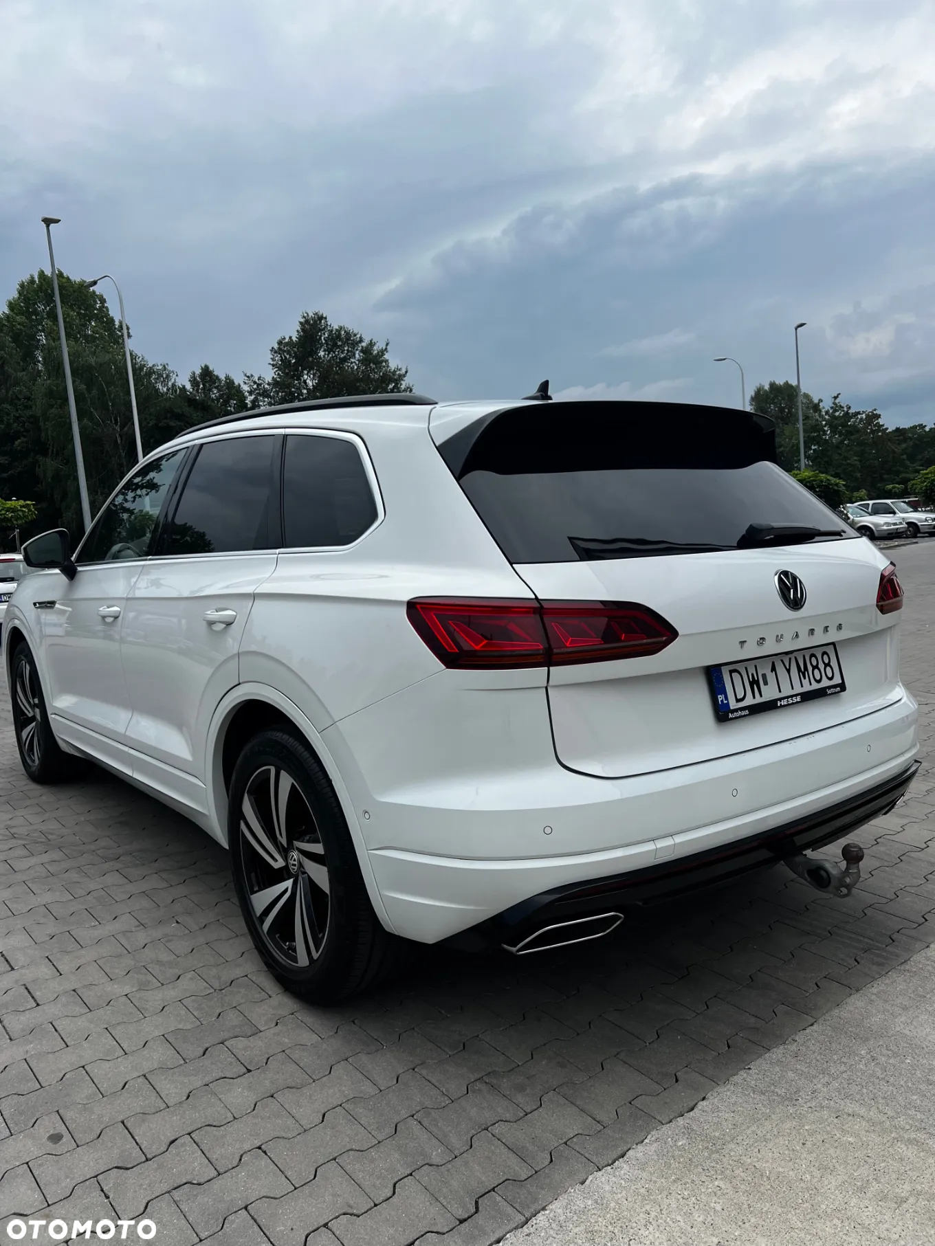 Volkswagen Touareg 3.0 V6 TDI 4Motion R-Line - 4