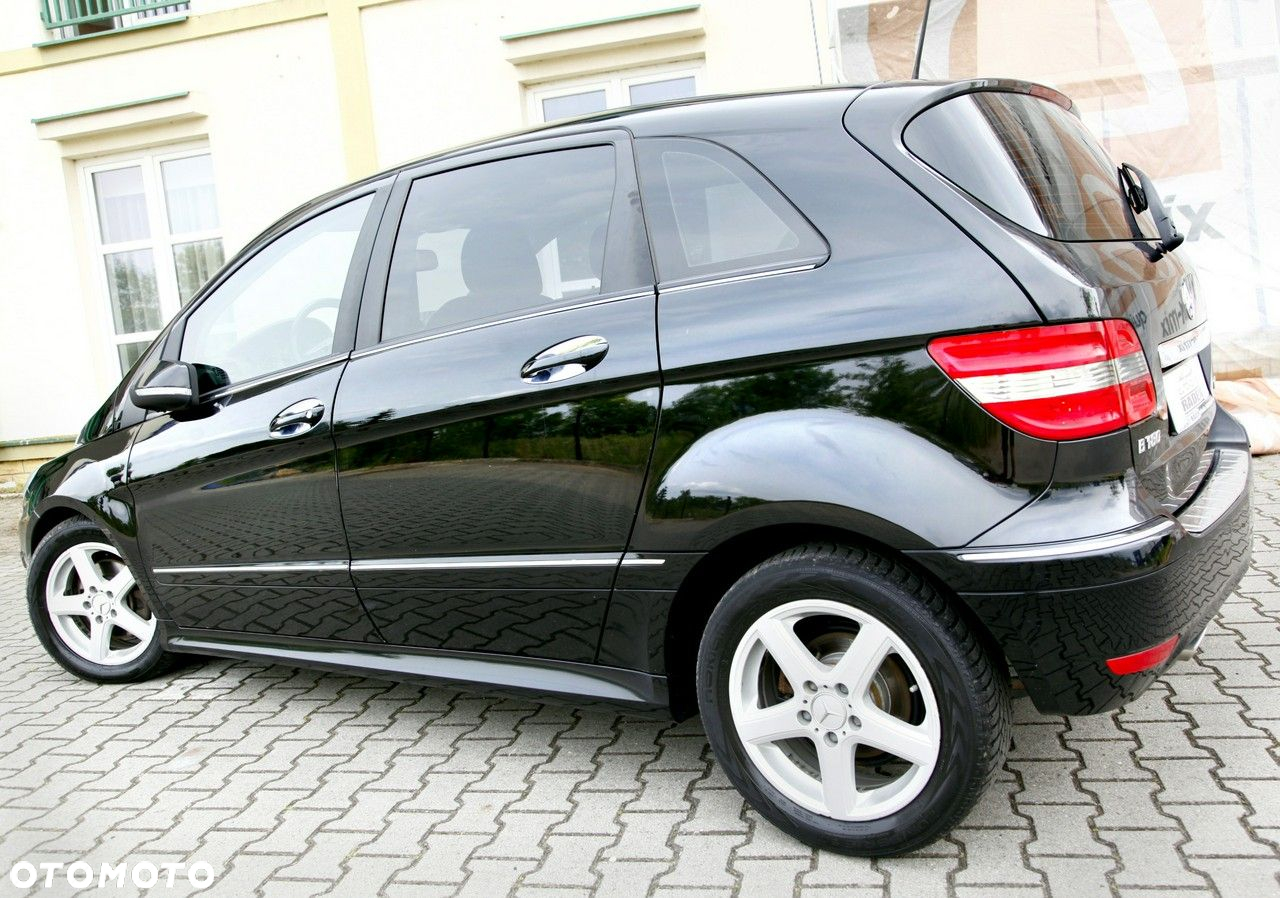 Mercedes-Benz Klasa B 180 CDI Autotronic Special Edition - 22