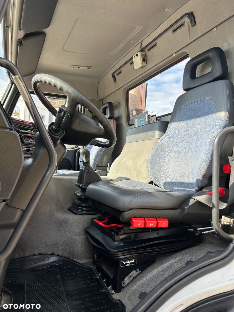 Volvo FM 250 WYWROTKA 3-STRONNA + HDS FASSI Z ROTATOREM F110A.21 / HYDRO-BURTA / WYWROT NA 3 STRONY / HAK ZACZEP / WAŻNY UDT !! - 28