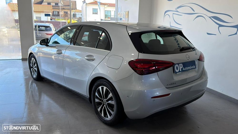 Mercedes-Benz A 180 d Style Plus Aut. - 3