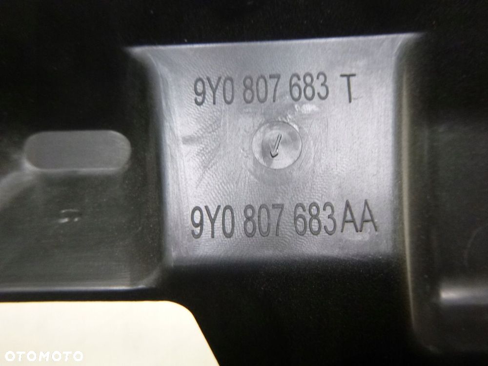 PORSCHE CAYENNE 9Y0 KRATKA ZDERZAKA PRZEDNIEGO ATRAPA GRILL ORYGINAŁ - 9