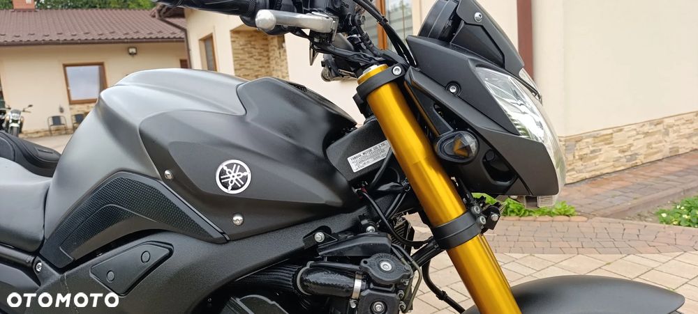 Yamaha FZ8 - 29