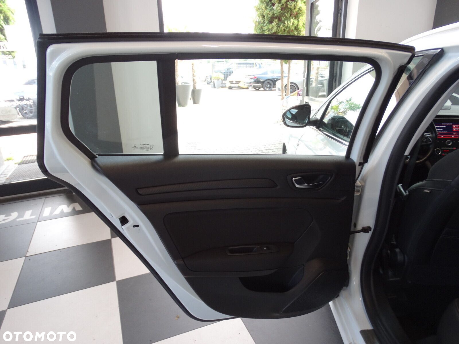 Renault Megane - 30