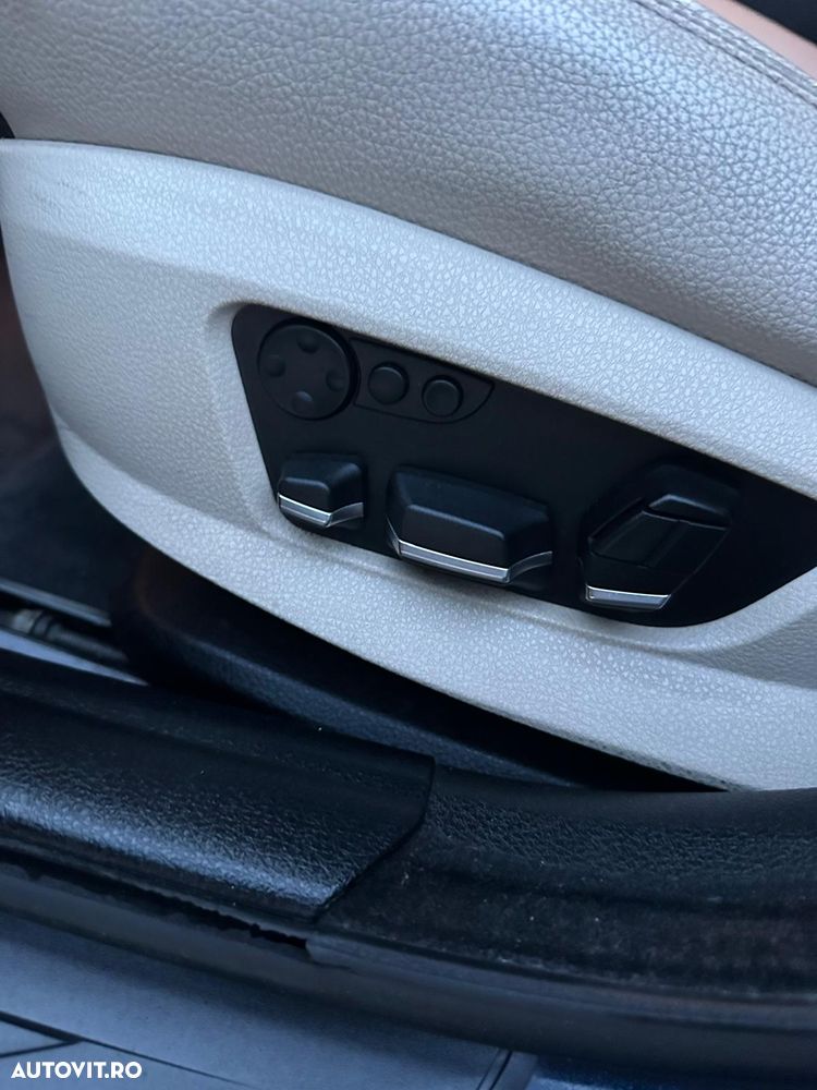 BMW Seria 5 525d Aut. - 23