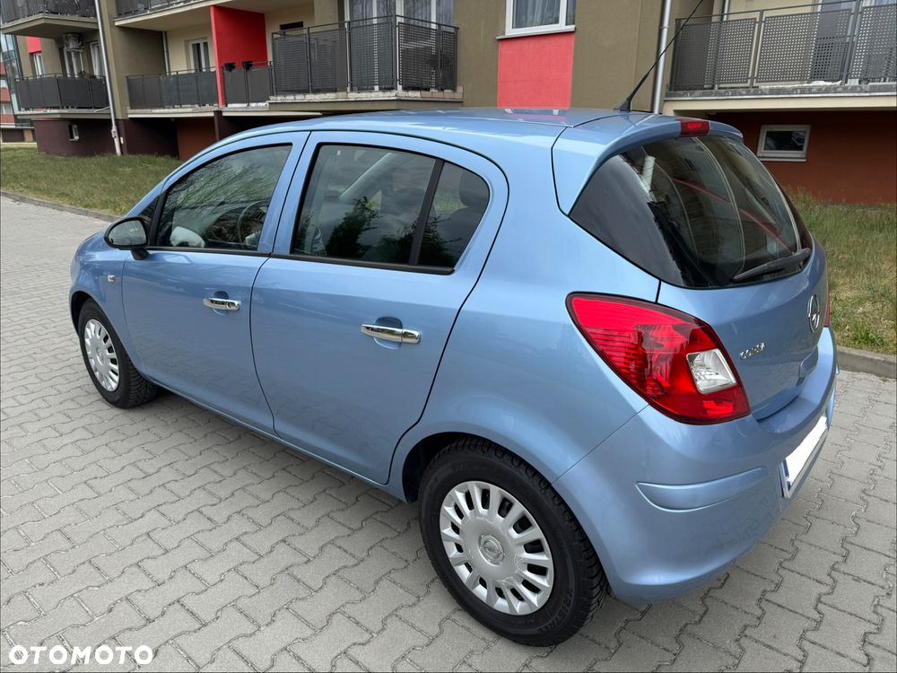 Opel Corsa 1.2 16V Enjoy - 4