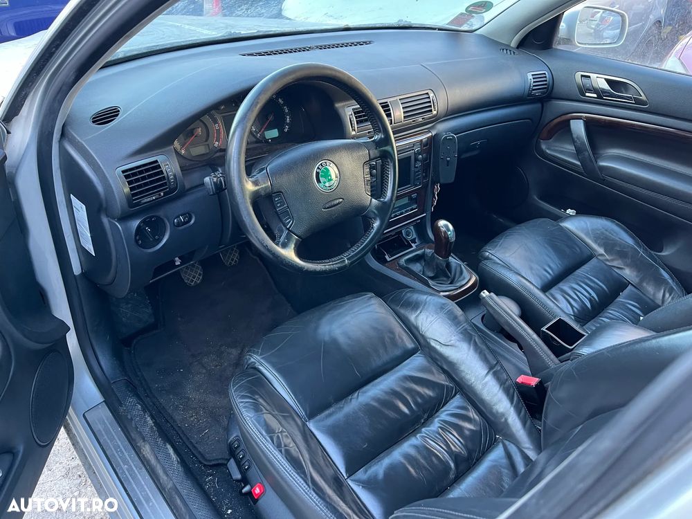 Dezmembrez Skoda Superb 1 gri argintiu 2,5 TDI 2004 - 5