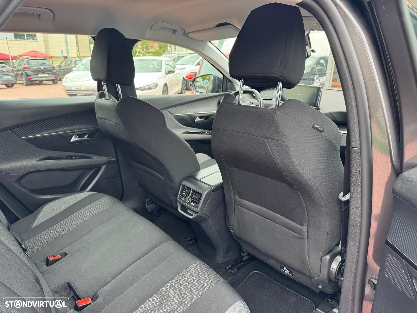 Peugeot 3008 1.5 BlueHDi Active Pack EAT8 - 36