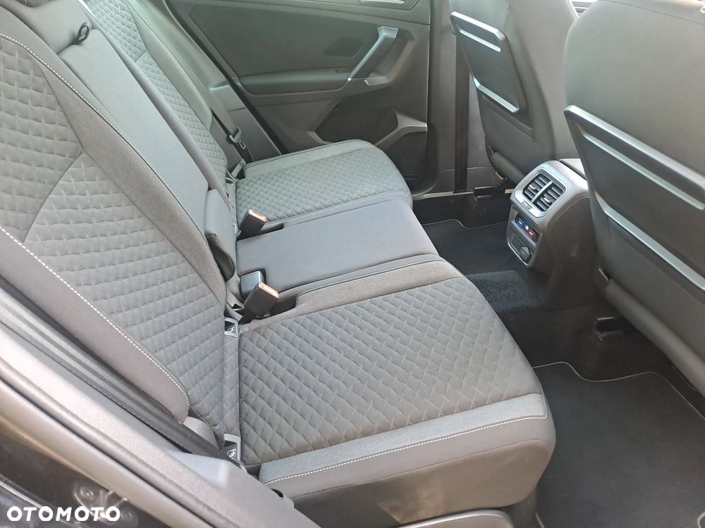 Volkswagen Tiguan 2.0 TDI SCR (BlueMotion Technology) Comfortline - 23