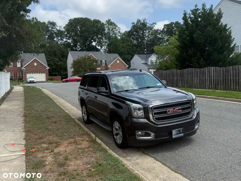 GMC Yukon - 12