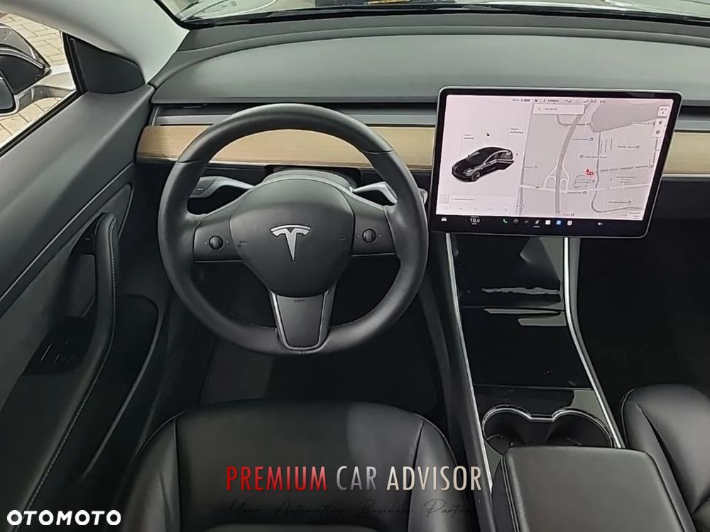 Tesla Model 3 - 15
