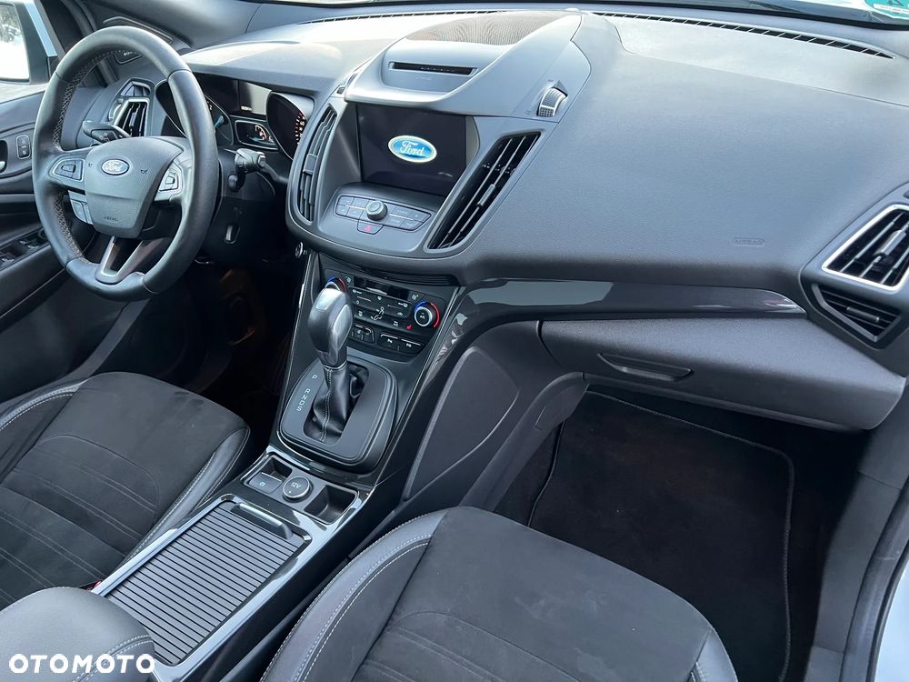 Ford Kuga 1.5 EcoBoost 4x4 ST-Line - 16