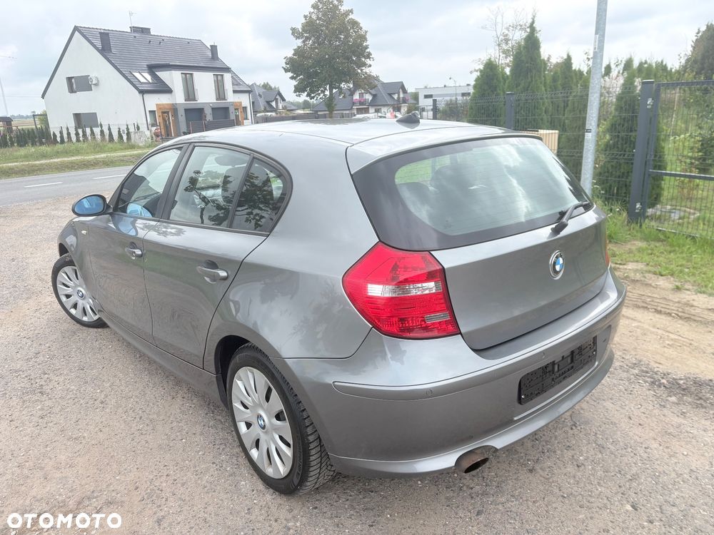 BMW Seria 1 116i - 3