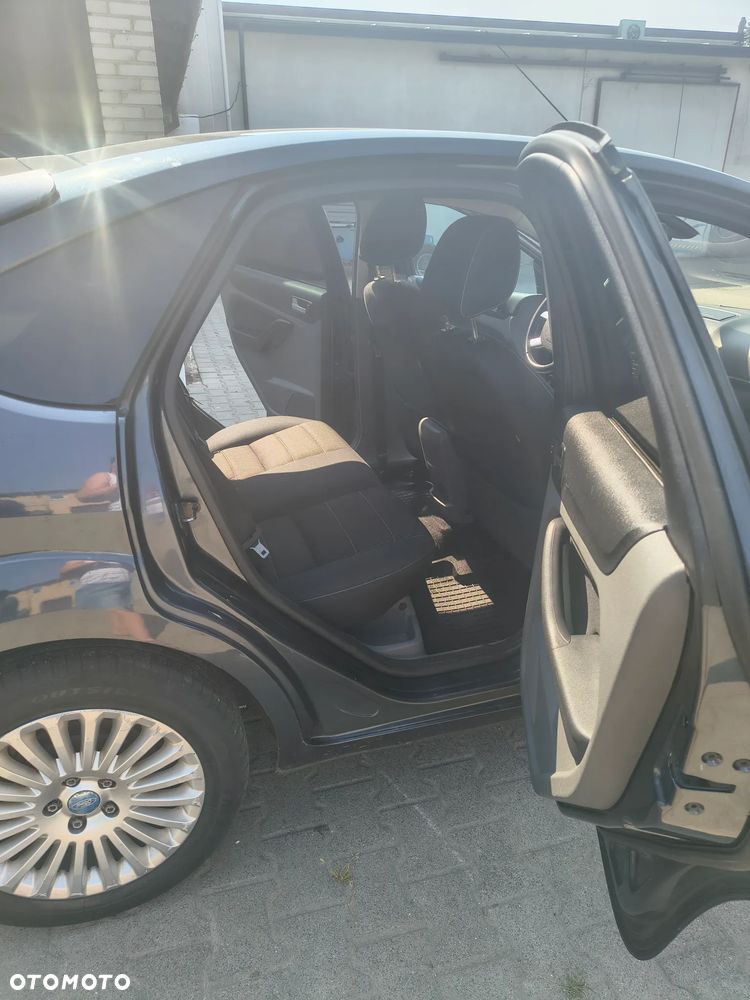 Ford Focus - 14