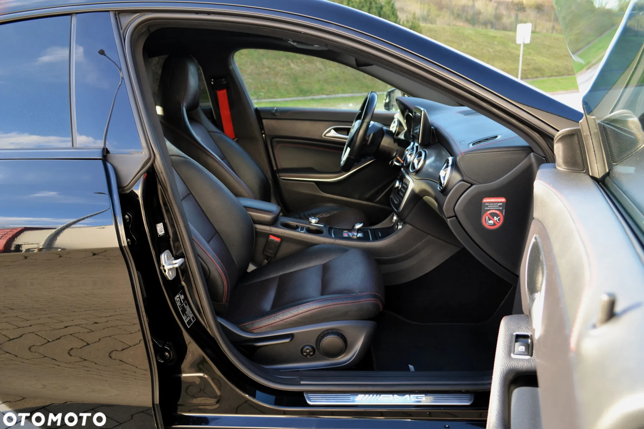 Mercedes-Benz CLA 45 AMG 4-Matic - 11