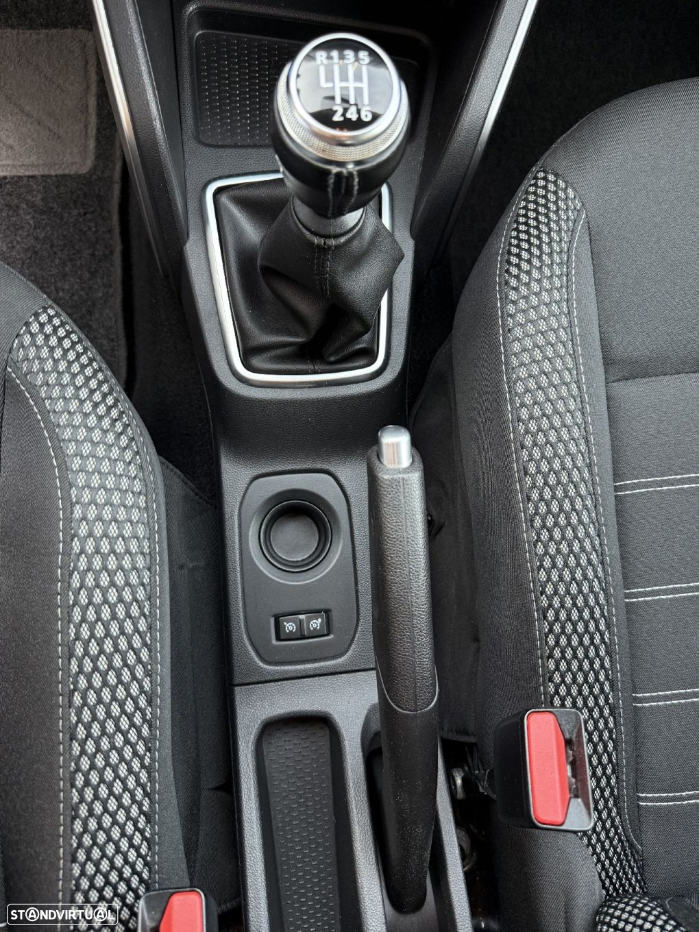 Dacia Duster 1.5 Blue dCi Prestige - 22
