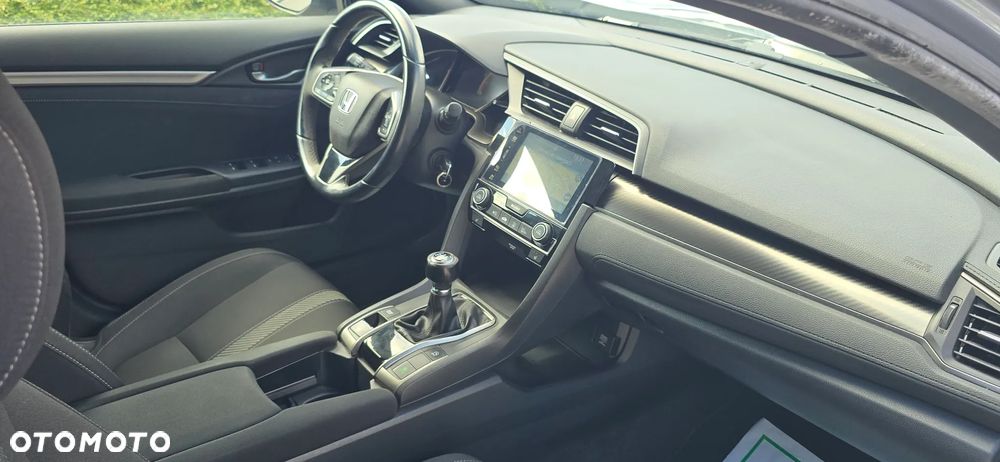 Honda Civic 1.5 i-VTEC Turbo Prestige - 26